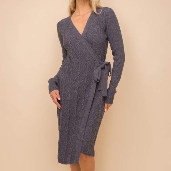 660. Midi Dress Wrap Sweater V-Neck Textured Denim Navy S, M & L Available - Picture 4 of 7